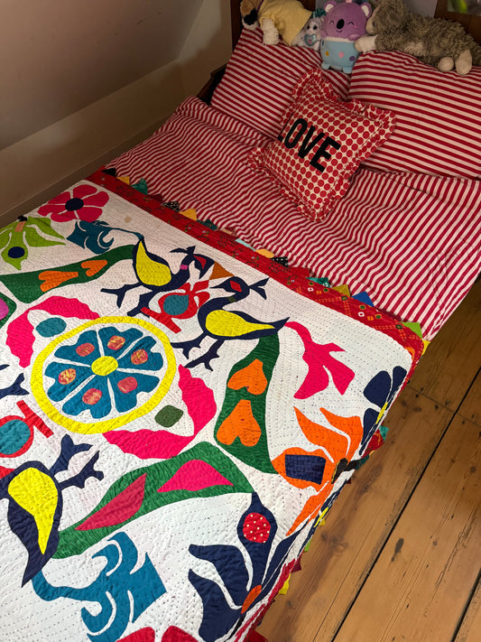 Lou Blanket 1.12 x 2.13 cm